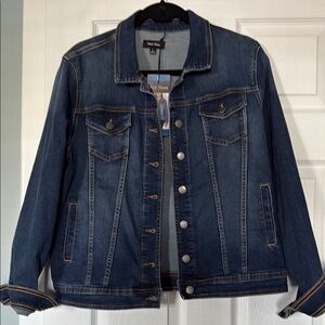 Well Worn Women's Blue Denim Stretchy Jacket